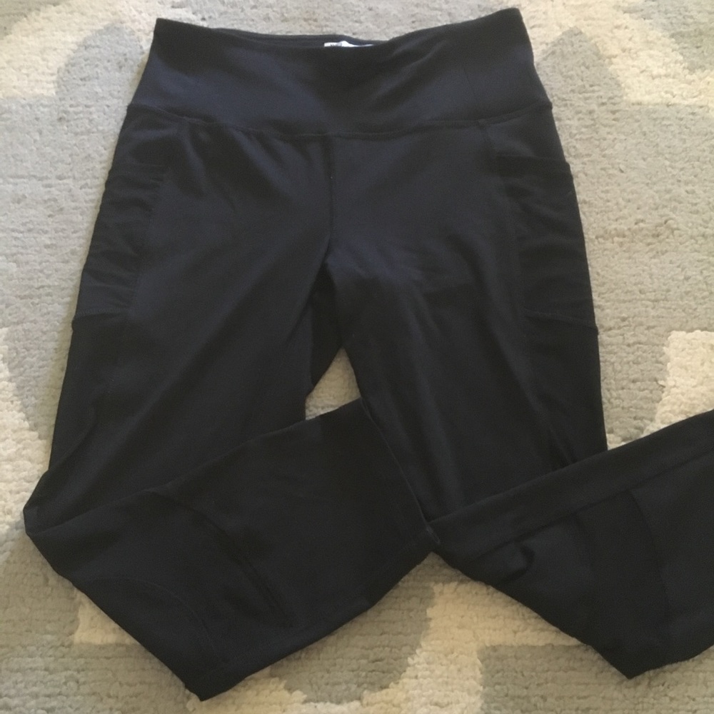 Cropped Black Active Leggings